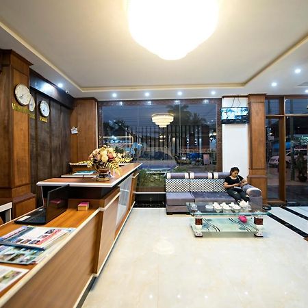 Vang Vieng Freedom Star'S Hotel Exterior photo